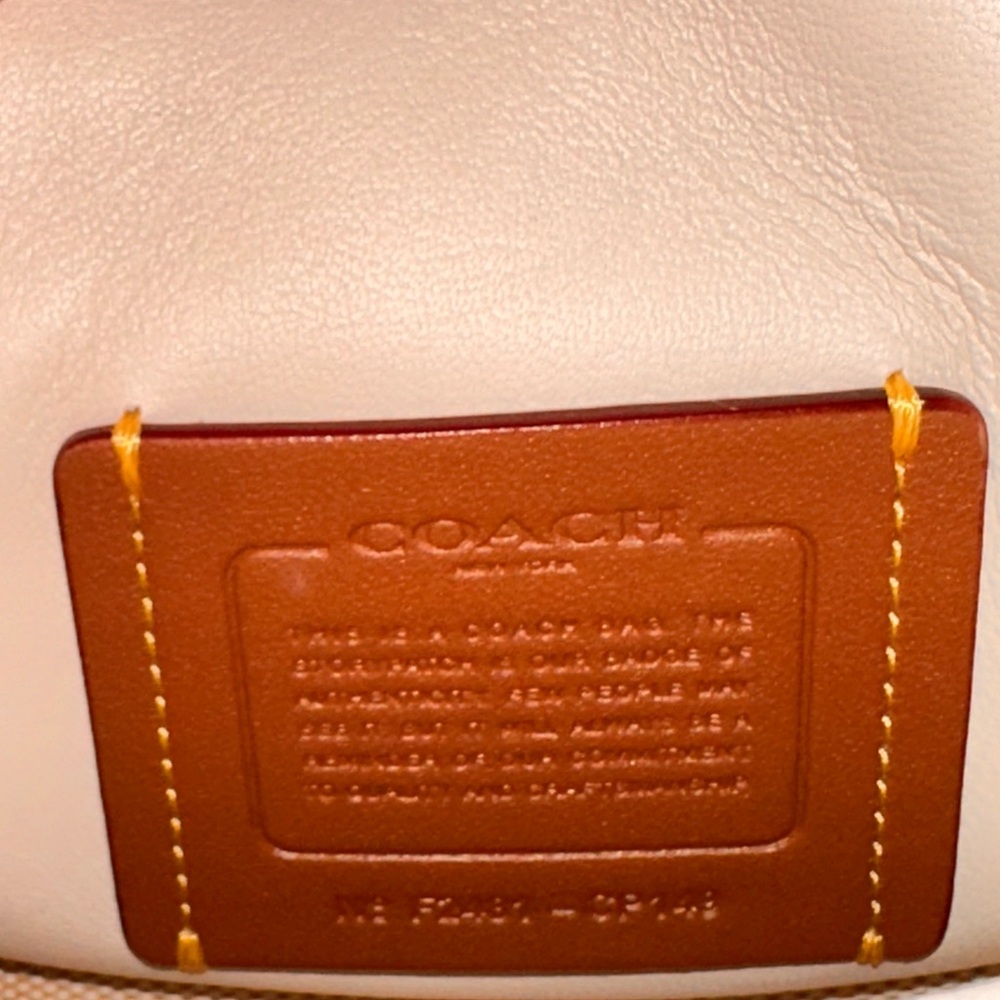 Coach Tabby 20 Cream Quilted Shoulder Bag - Picture 6 of 7